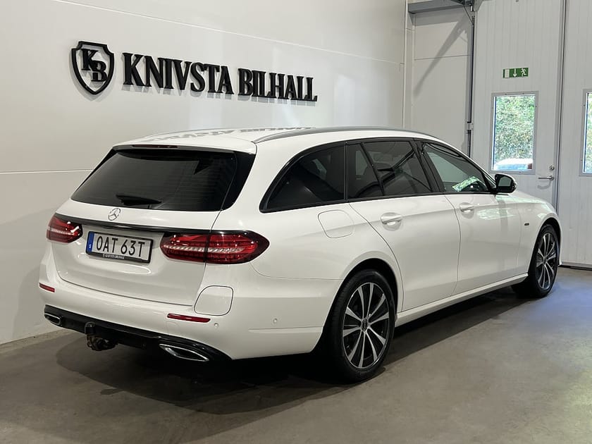 Bild 4 av Mercedes-Benz E 300 T de 9G-Tronic Moms Widescreen Drag 306hk