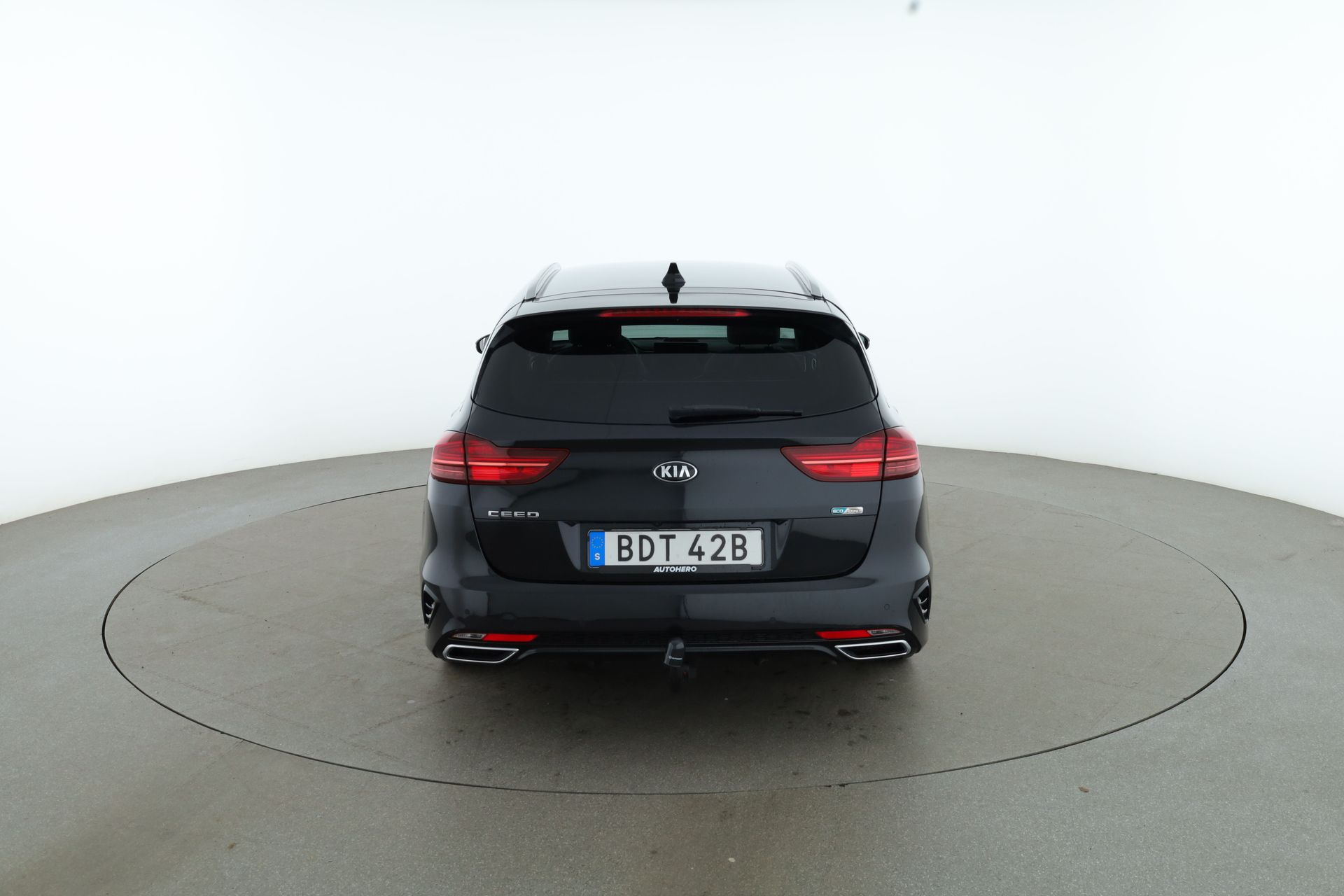 Kia Ceed Sportswagon Plug-in Hybrid 2020, bild 4/10