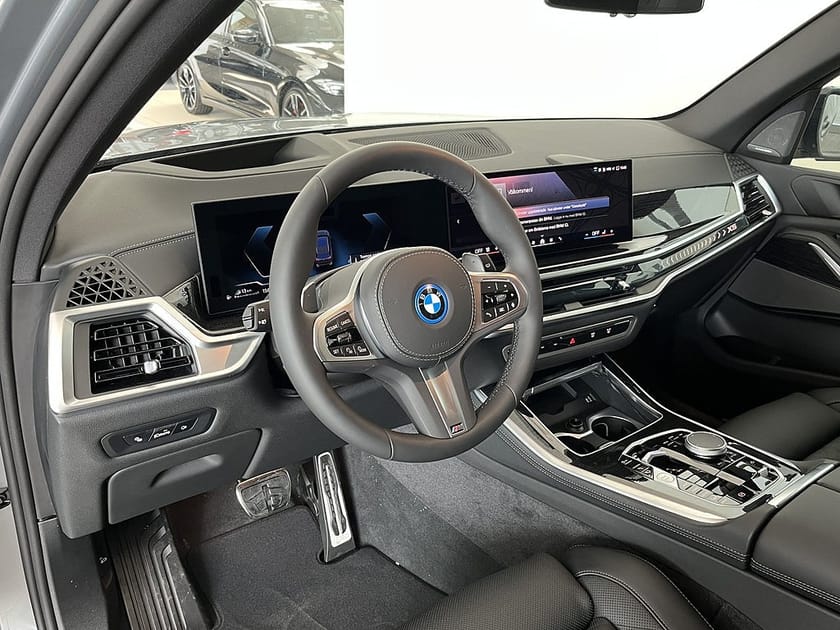 Bild 5 av BMW X5 xDrive50e 2,95%ränta M Sport Drag H/K Comfort Access