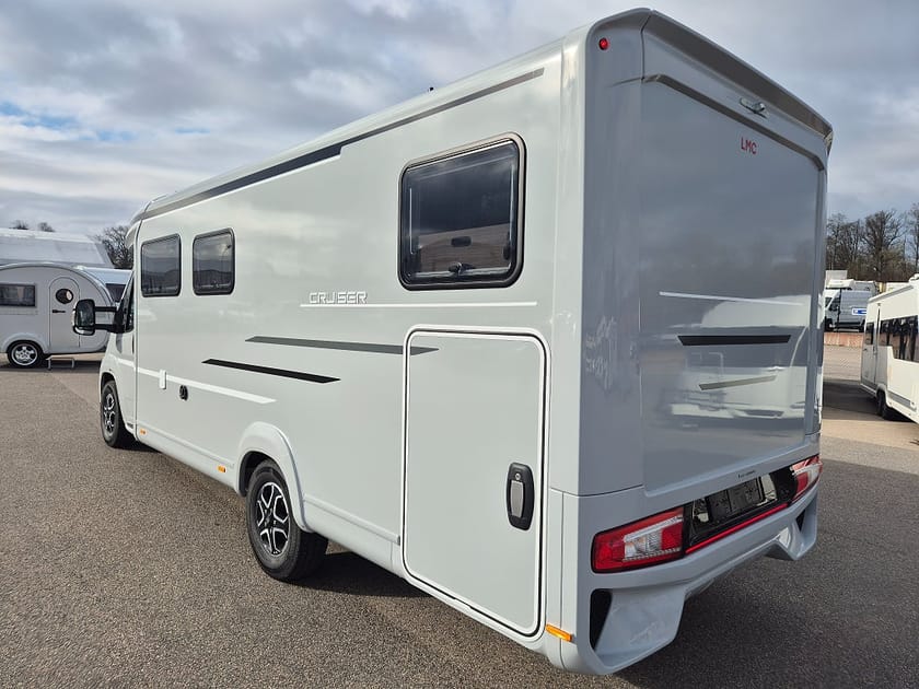 Bild 3 av LMC Caravan Campervan Fiat CRUISER 2.0 T750 EL 180HK Aut Husbil