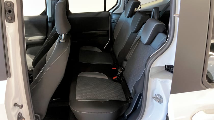 Bild 5 av Ford Tourneo Courier 1.0 EcoBoost 125hk drag