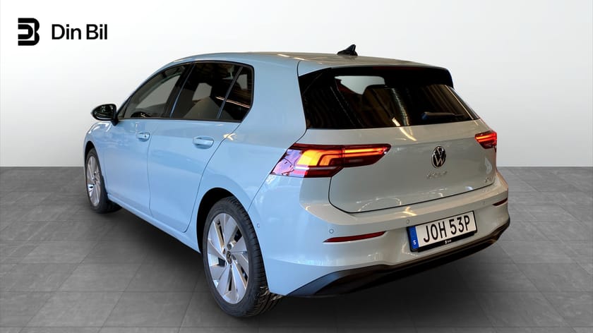 Bild 3 av Volkswagen Golf eTSi Life Värmare 150HK