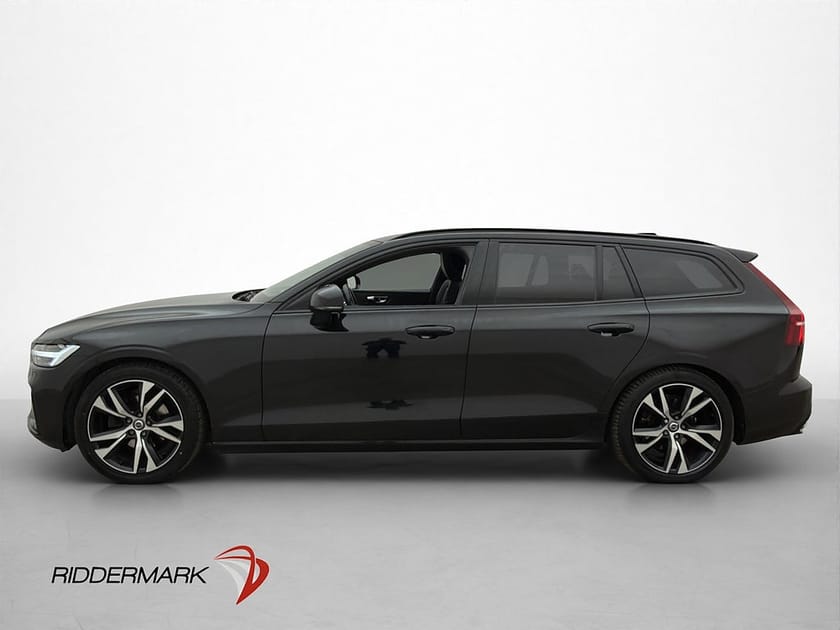 Bild 5 av Volvo V60 D4 R-Design 360° Pano HeadUp Drag H/K Cockpit