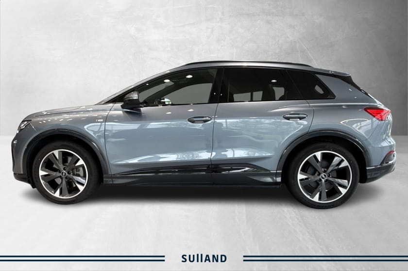 Bilde 2 av Audi Q4 50 e-tron quattro Adaptivcruise/Krok/Navi/Rattvarme/S-line