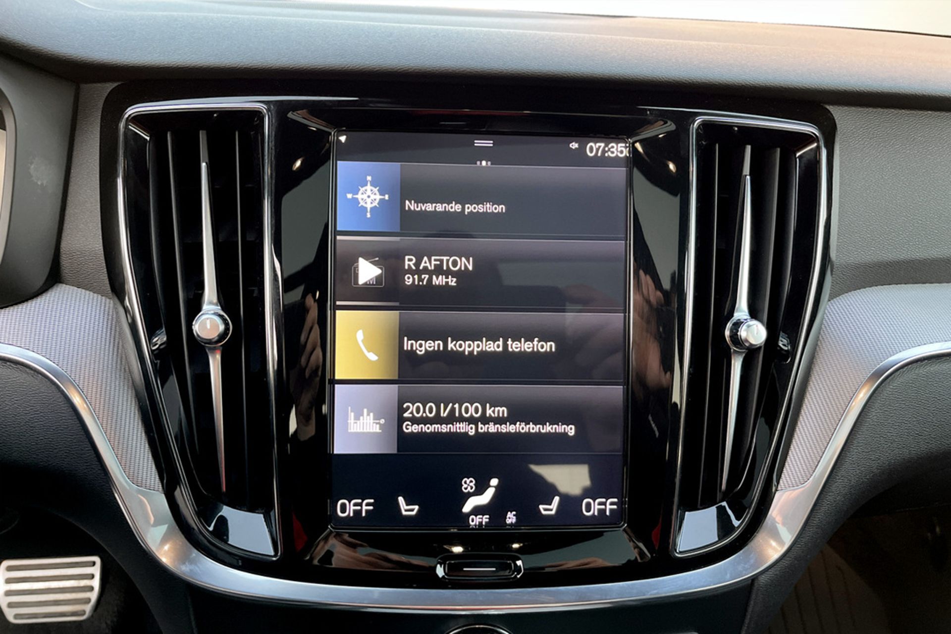 Volvo V60 D4 2020, photo 6/9