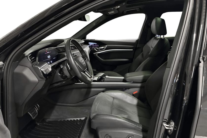 Bilde 5 av Audi Q8 55 e-tron quattro s line plus