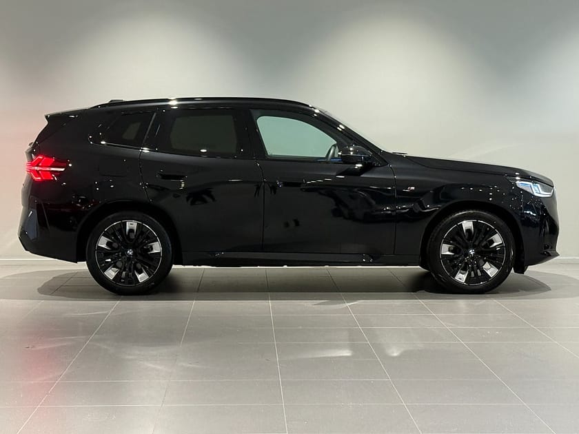 Bild 3 av BMW X3 30e xDrive M Sport Drag Adpt Farth 20" Elstol m. minne