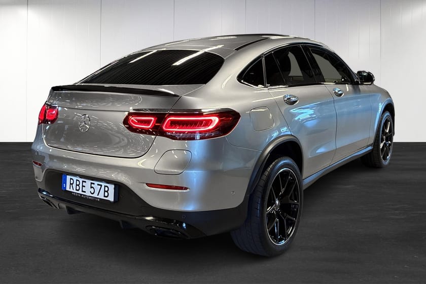 Bild 3 av Mercedes-Benz GLC 300 de Coupé 4MATIC 4M  | AMG | 360 | Taklucka | Drag | Nightpaket |