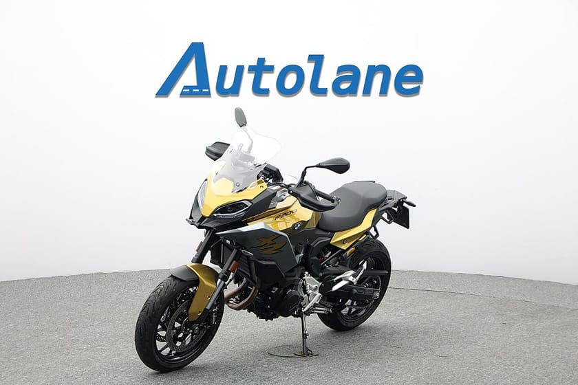 Bild 3 av BMW Motorrad F 900 XR *Endast 15mil, Sänkt Chassi, Nyservad