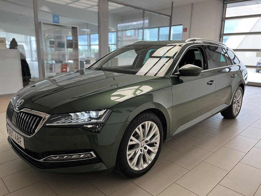 Bild 5 av Škoda Superb Kombi Skoda Combi STYLE 2,0 TDI 190hk 4X4 I Bkamera I Drag I Värmare