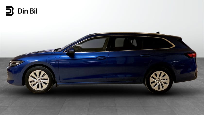 Bild 2 av Volkswagen Passat Variant eHybrid 1.5 TSI PHEV 272hk DSG