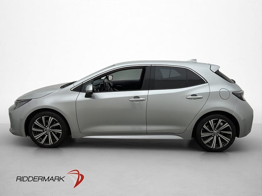 Bild 1 av Toyota Corolla Hybrid Style Kamera Halvskinn Adaptiv