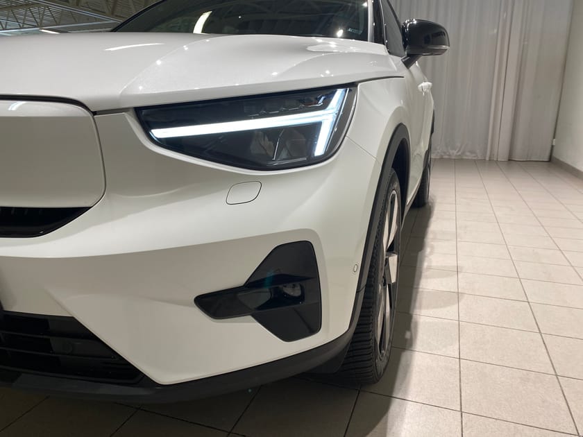 Bild 4 av Volvo XC40 Recharge Extended Range Ultimate