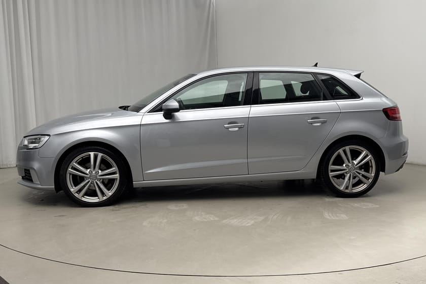 Bild 2 av Audi A3 Sportback 35 TFSI (150hk) Sports Edition