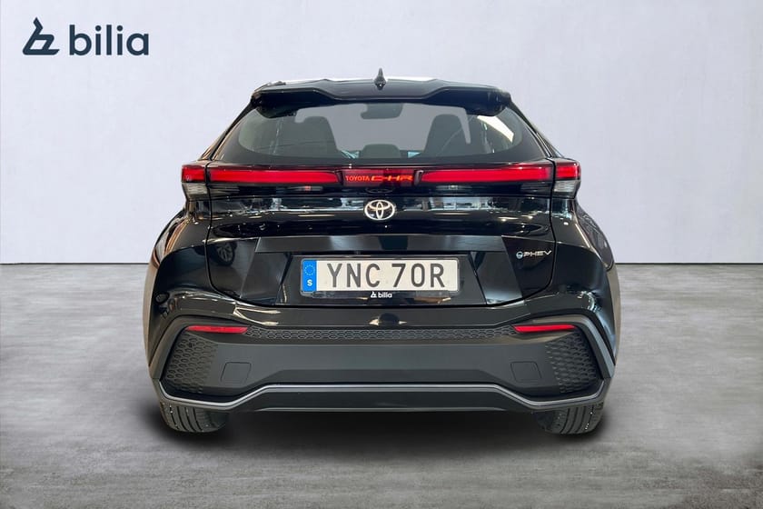Bild 5 av Toyota C-HR PHEV 2,0 Laddhybrid Active Värmare Moms