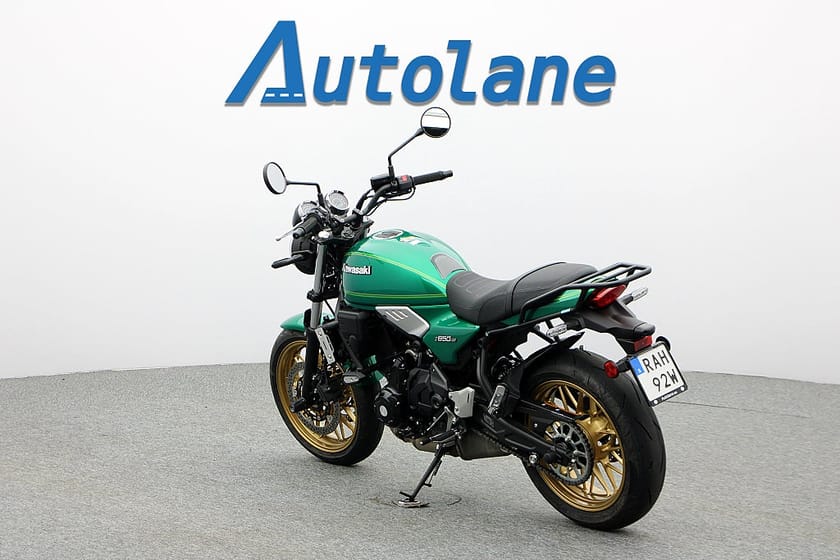 Bild 3 av Kawasaki Ninja Z650 Z650RS *Värmehandtag, 235 mil