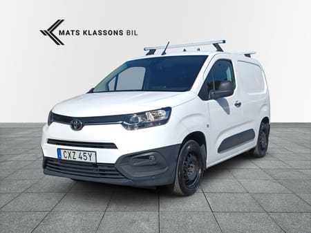 Toyota ProAce City 1,5D 130hk Comfort Automat, Drag, Inredning