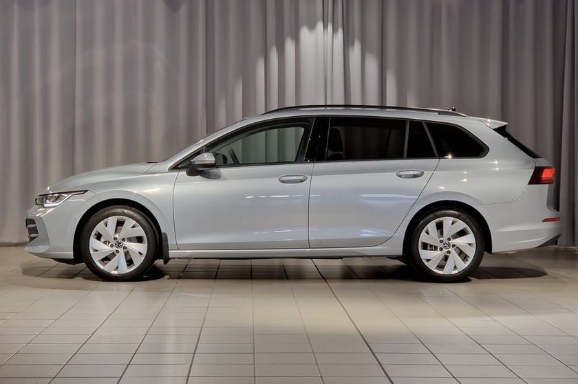 Bild 2 av Volkswagen Golf Sportscombi LIFE 1,5 ETSI 150 HK DSG7