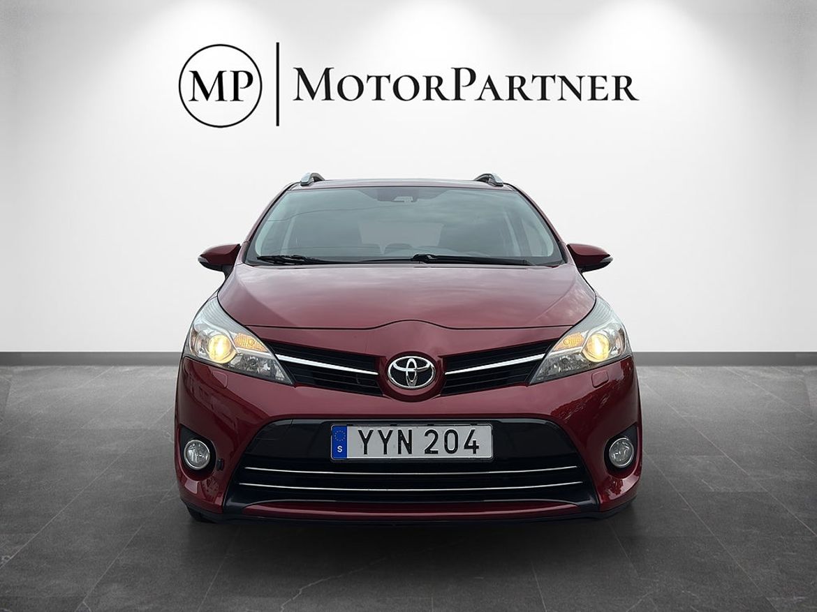 Toyota Verso, bild 2 av 21