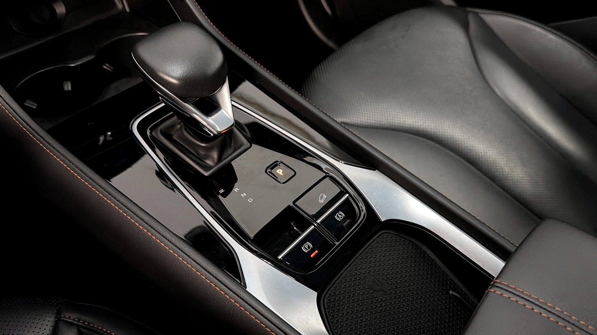 MG HS PHEV Automatic, 2-trins, 307ps, 2024