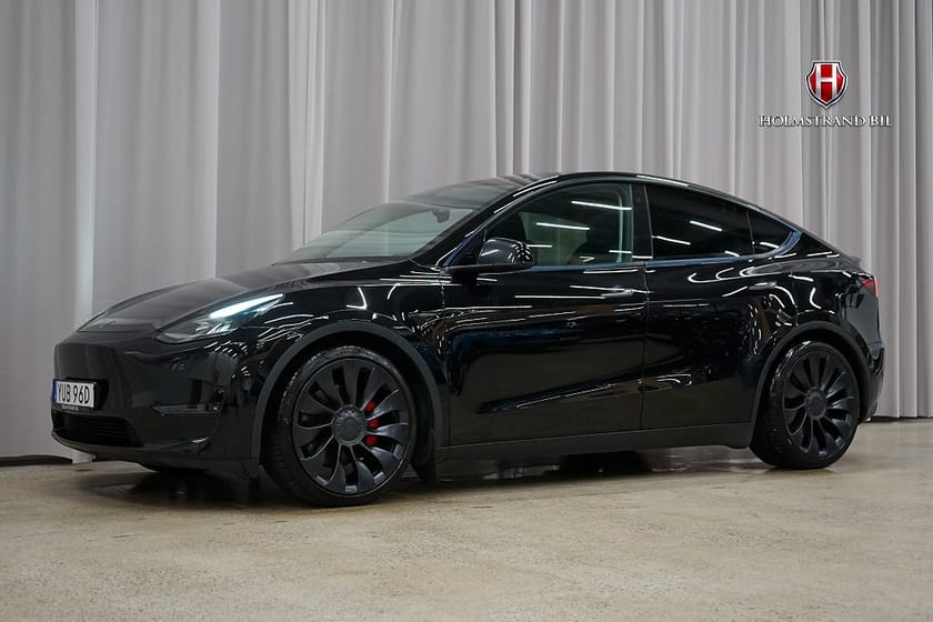 Bild 4 av Tesla Model Y Performance 534hk Drag Pano Värmepump Rattvärme Turbin