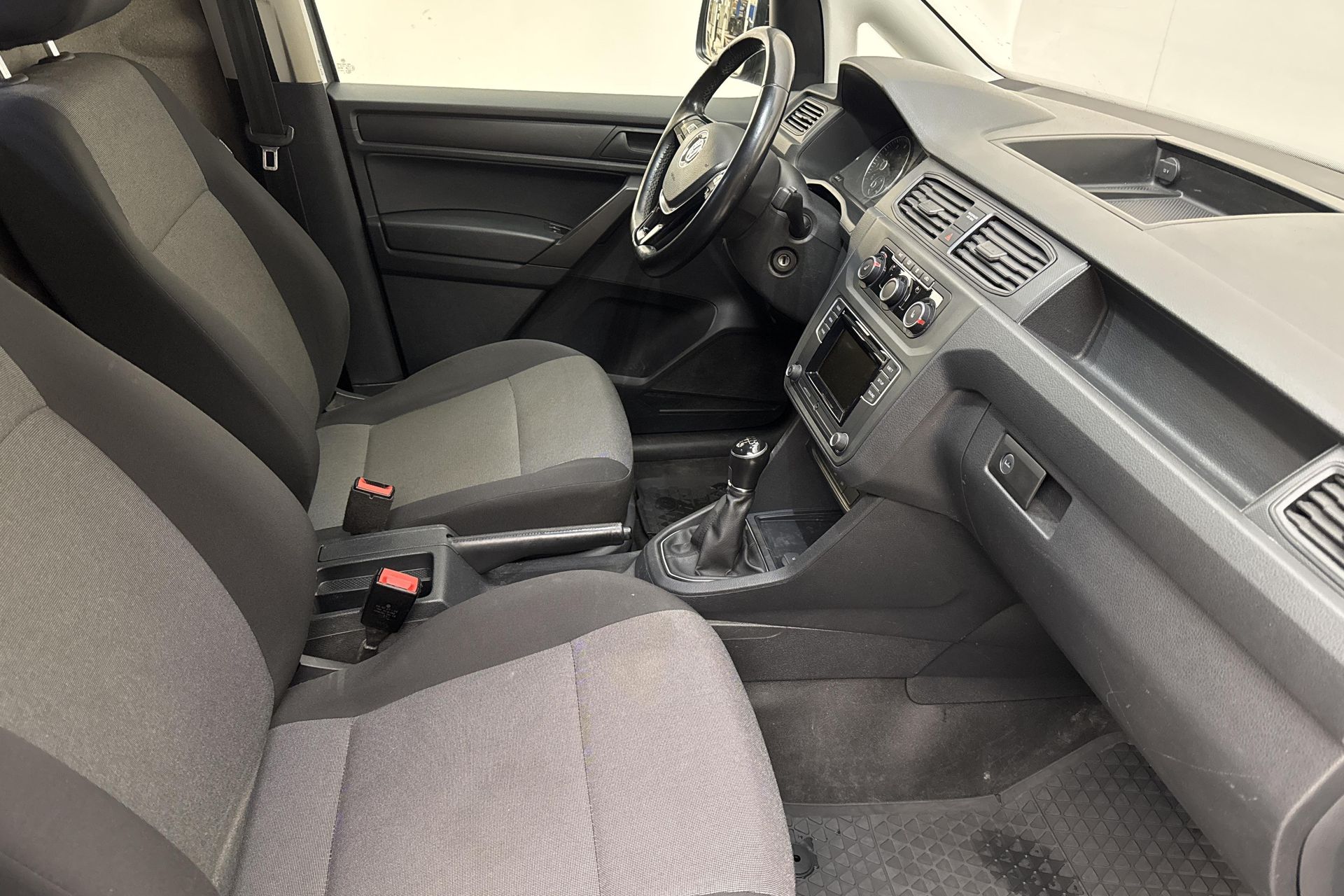 Volkswagen Caddy 1.0 TSI 2020, bild 7/10
