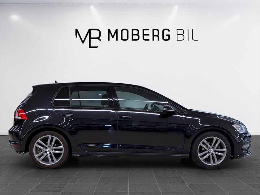 Bild 4 av Volkswagen Golf 1.4 TSI 150hk R-Line Drag Värmare B-Kamera PDC