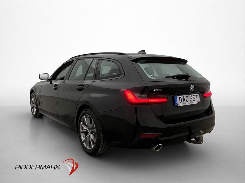 Bild 5 av BMW 330e xDrive Touring 292hk Sport line Drag Hifi Cockpit CarPlay