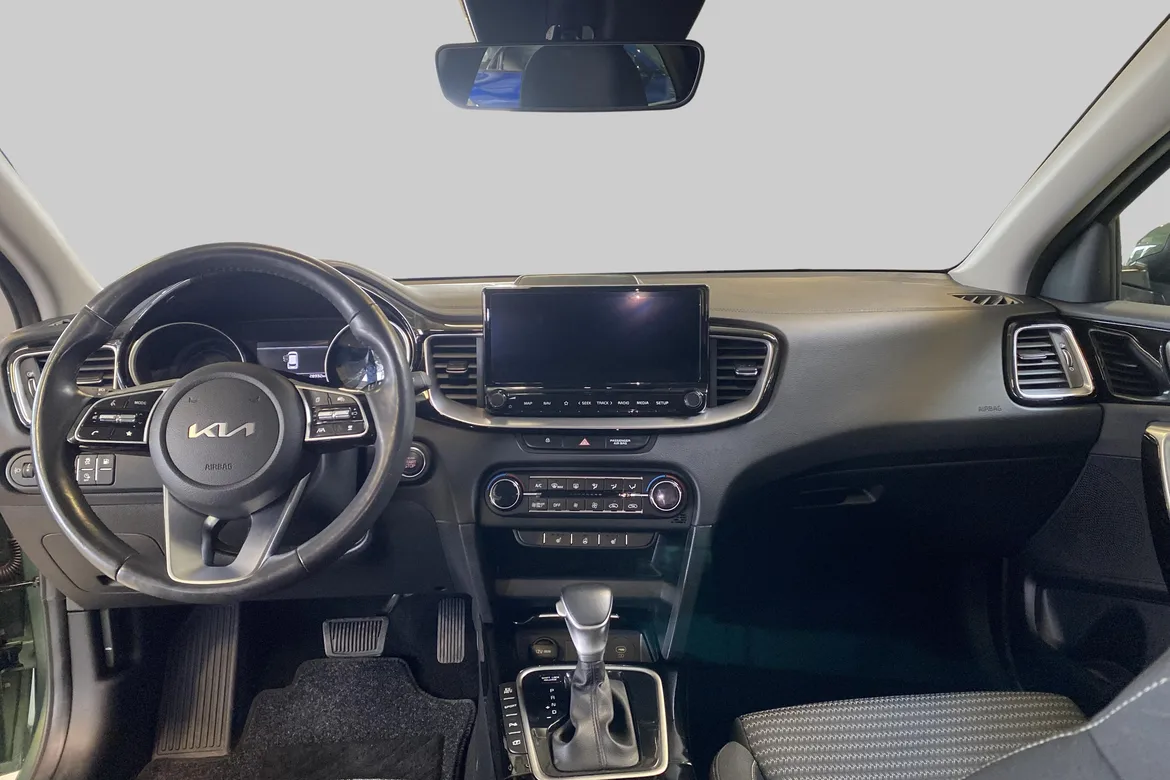 picture of a car