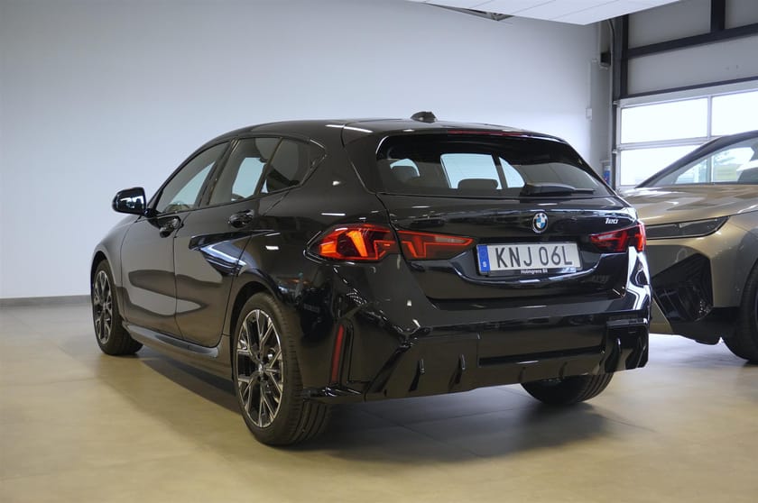 Bild 3 av BMW 120 M Sport DA Navigation Rattvärme