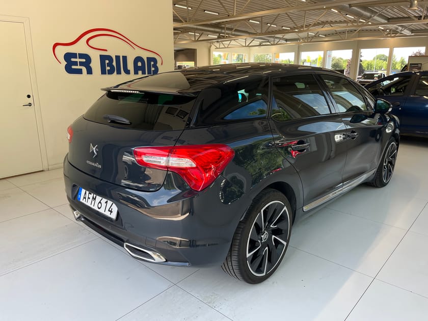 Bild 3 av Citroën DS5 1,6 e-Hdi Aut