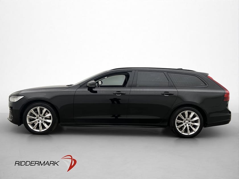 Bild 4 av Volvo V90 B4 197hk Momentum BLIS Drag H/K Navi Kamera