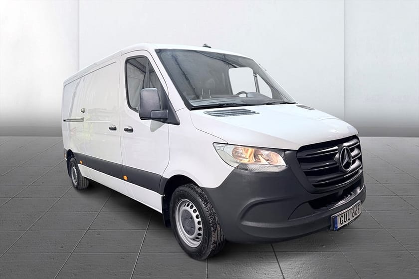 Bild 4 av Mercedes-Benz Sprinter 211 CDI FWD Panel Van Skåp Drag Kamera CarPlay 3-sits MOMS 114hk