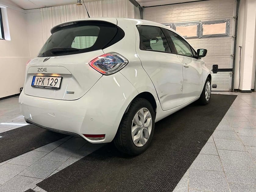Bild 3 av Renault ZOE R90 41 kWh Friköpt batteri Nybesiktigad SoH 7300 mil