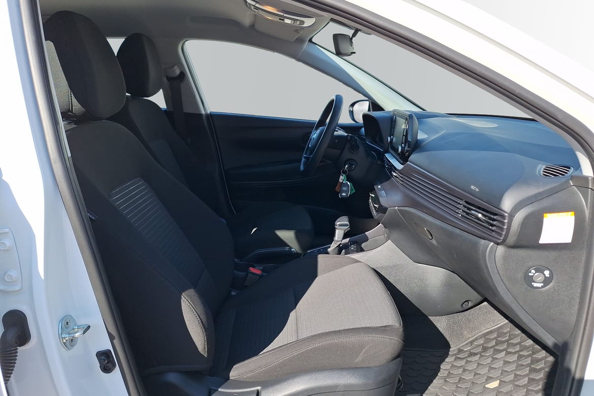 6 / 22