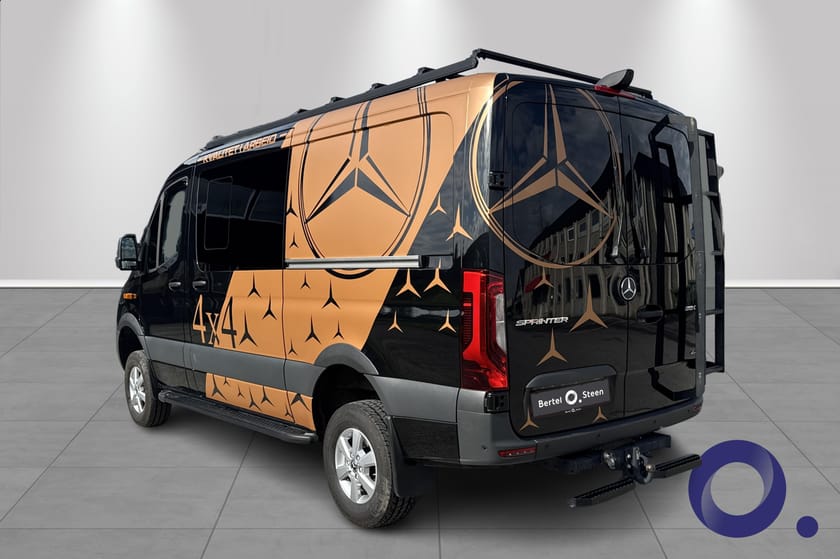 Bilde 3 av Mercedes-Benz Sprinter 319 CDI 4x4 Panel Van 4x4|Carplay|Cruise|Webasto|Lazer|H.feste +++