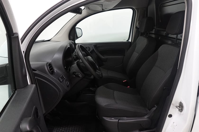 Bild 4 av Mercedes-Benz Citan 109 CDI Dragkrok Kamera Dubbel dörr