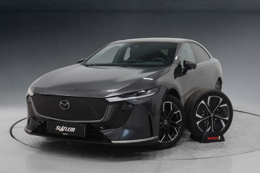 Bilde 2 av Mazda 6e Standard Range Takumi/Skinn/Head up/Panorama