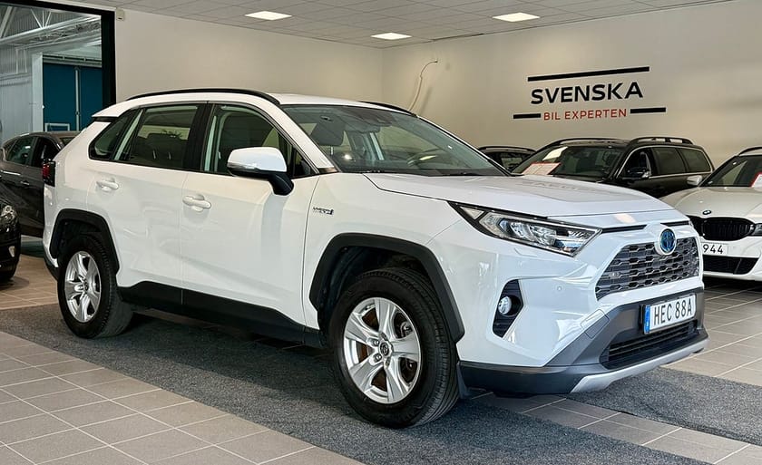 Bild 1 av Toyota RAV4 Hybrid AWD-i 222 hk E-CVT Active/Backkamera/Adaptiv-F