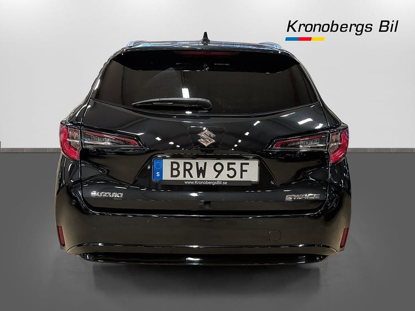 Bild 5 av Suzuki Swace Hybrid e-CVT Inclusive 122HK