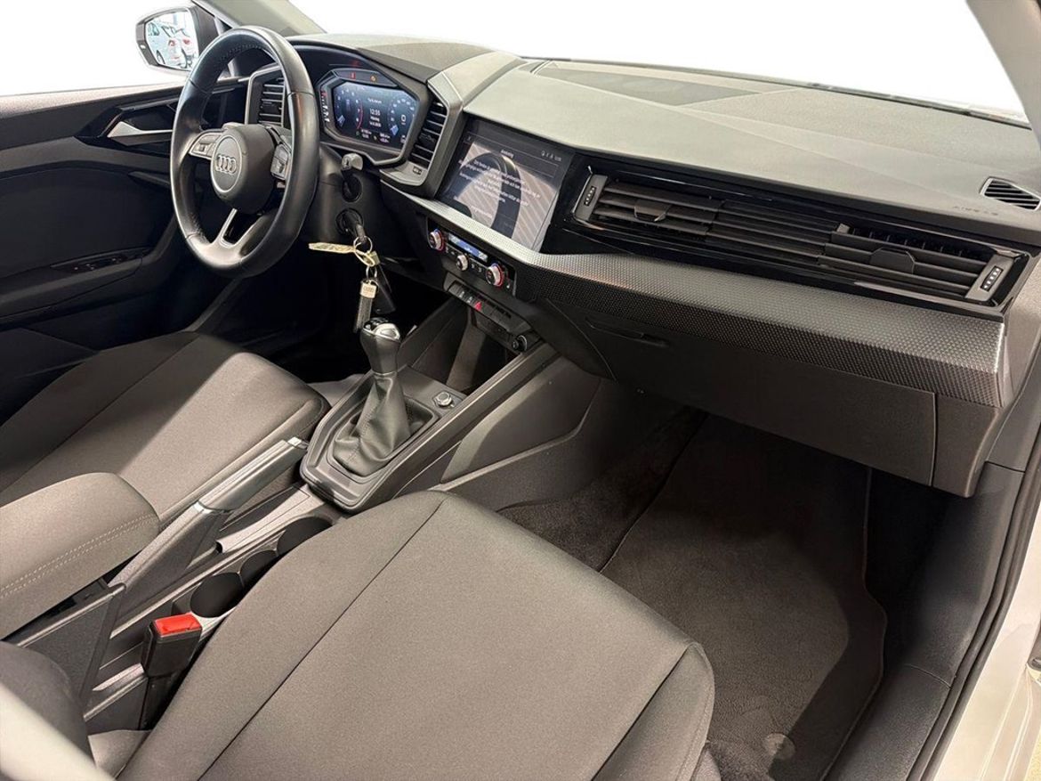 Audi Audi A1 Sportback 30 TFSI — bild 11