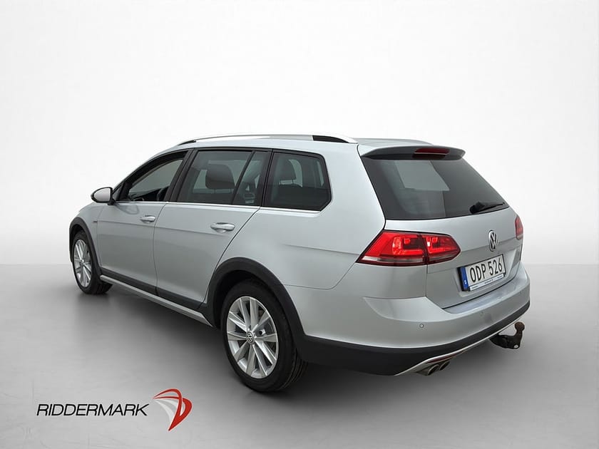 Bild 2 av Volkswagen Golf Alltrack 2.0 TDI 4M M&K Värm Kamera Dragkrok