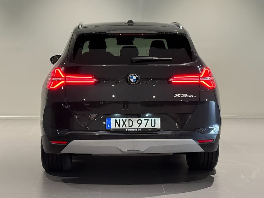 Bild 4 av BMW X3 30e xDrive Innovation Drag AdptFarth HuD H/K 20" Elstol
