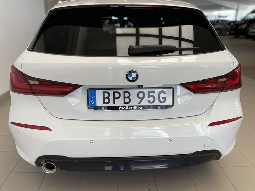 Bild 4 av BMW 118i 118 136HK Sport Line I Bkamera/Rattvärme/Vinterhjul