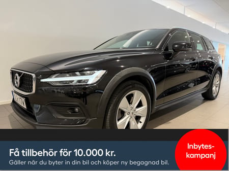 Volvo V60 Cross Country D4 AWD Advanced Edt / Dragkrok / Backkamera / Sensorer fram & bak / 10 000kr tillbehör /