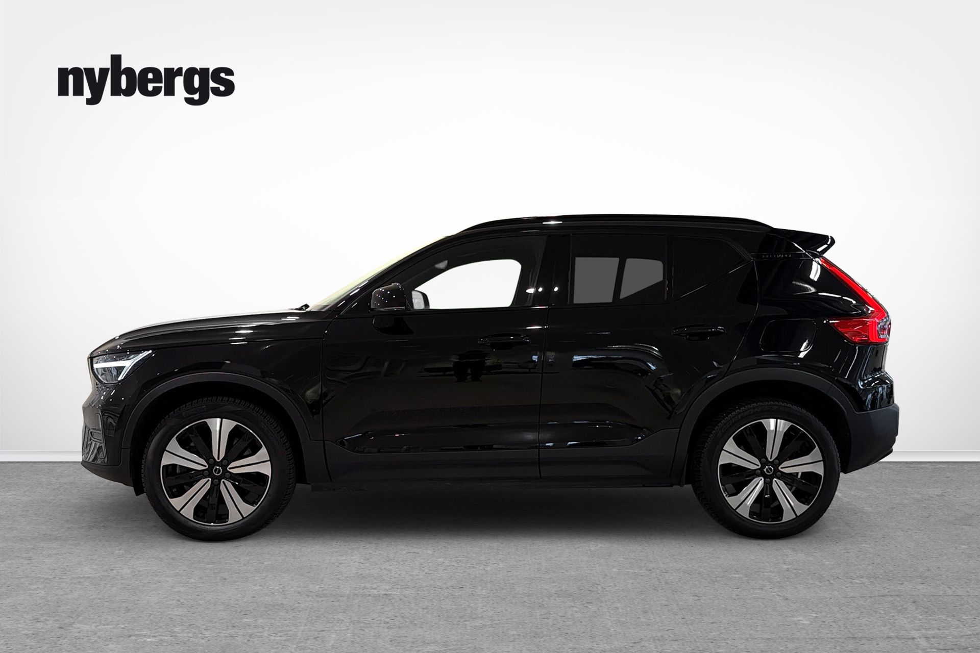 Volvo XC40 Recharge Core 2023, kuva 2/10