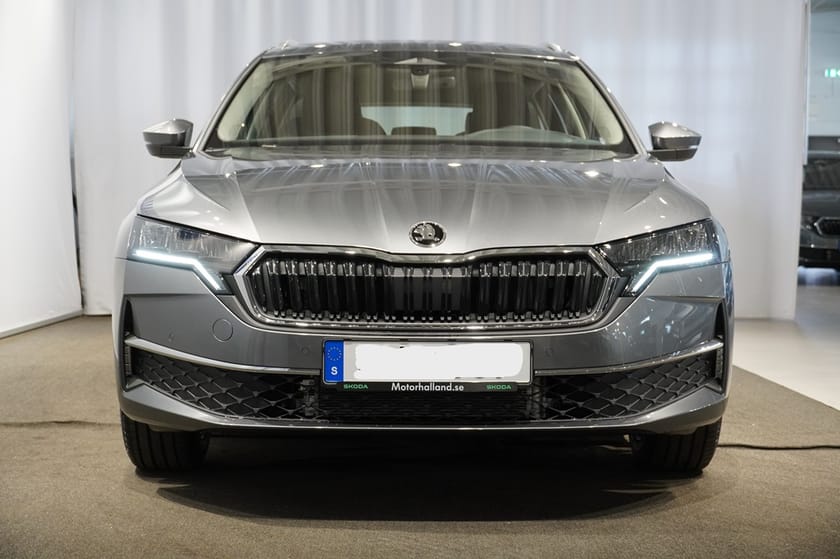 Bild 2 av Škoda Octavia Kombi COMBI SELECTION 1,5 TSI M-HEV 116 HK Kampanj