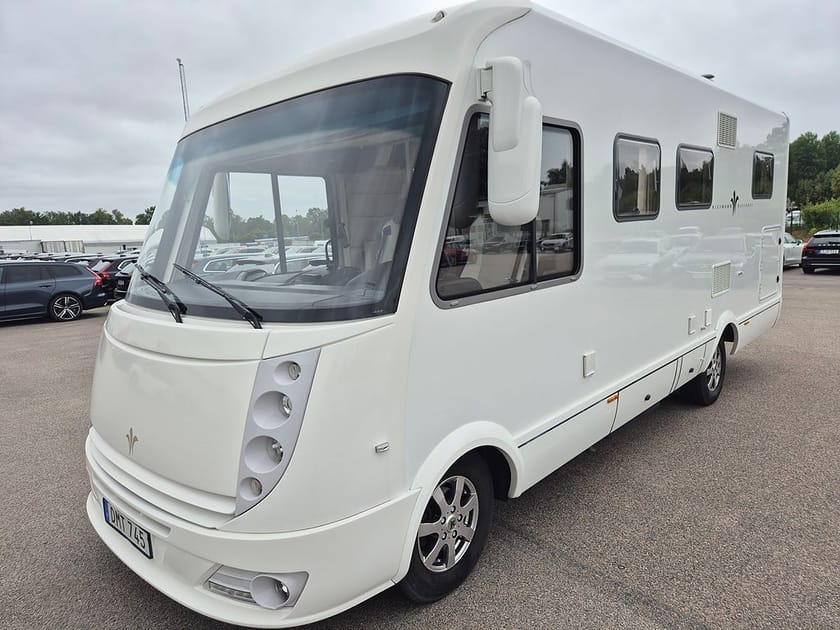 Bild 2 av Niesmann+Bischoff Arto 66 69 LE 3,0D 177HK Aut Husbil