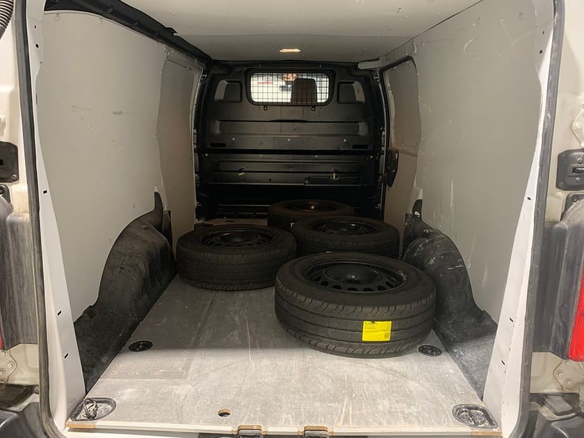 Bild 3 av Toyota Proace 2.0 D-4D | LONG | Backkamera | Moms / Leasebar