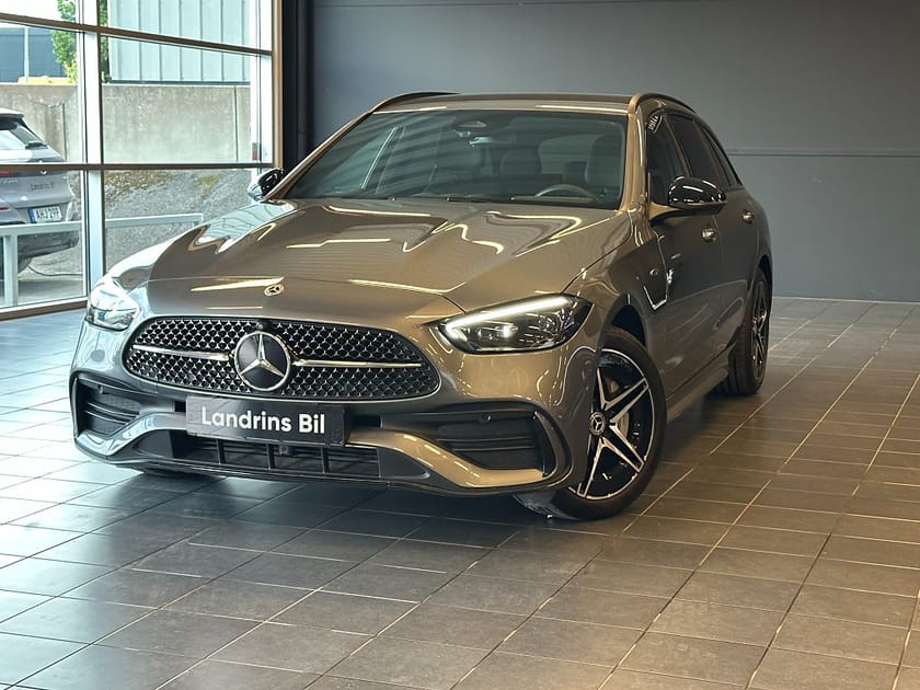 Bild 1 av Mercedes-Benz C 300 T e e, AMG Line Premium, Night, Drag, Burmester, Moms
